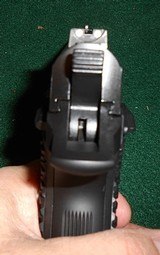 Lionheart LH9 Pistol never fired - 4 of 5