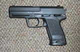 H&K USP Mint condition Wh/ 2 mags - 2 of 6