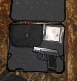 NIB Kel-Tec P32 - 1 of 6