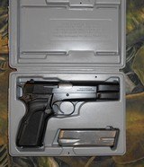 Browning Hipower in excellent condition - 1 of 5