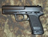 Heckler & Koch USP 40 in Excellent condition - 1 of 5
