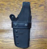 Glock 17, 22, 31 Gould & Goodrich X341 Triple Retention Belt Holster Right Hand - 3 of 3