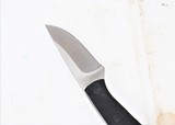 Six Contemporary Folding and Fixed Blade Knives - 10 of 13