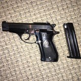 Beretta 81 - 1 of 8