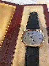 Patek Philippe Classic- Like new all original- LIKE NEW all 18kt yellow gold 33mmX27mm - 1 of 8