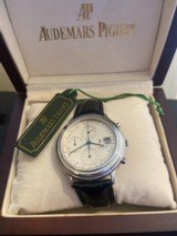 Audemars Piguet Huitième chronograph Rare Stainless Steel model Box & Papers. Like new condition - 1 of 13
