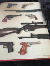 Ian V Hogg, Rare, Modern Rifles SHOTGUNS & PISTOLS - 8 of 8