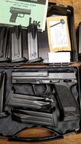Heckler & Koch HK USP 45, .45 ACP with 14 Magazines, Box, and Instructions. - 10 of 10
