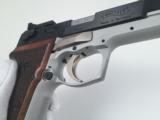 EXTREMELY RARE 9mm Walther P88 Champion Target Pistol - 10 of 13