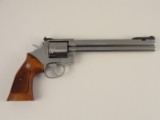 Smith & Wesson Model 686 NO DASH
SILHOUETTE
.357 Magnum
8 3/8" - 7 of 12