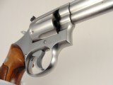 Smith & Wesson Model 686 NO DASH
SILHOUETTE
.357 Magnum
8 3/8" - 11 of 12
