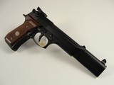 RARE Beretta Model 92 with Factory Competition Kit - CASED - MINT - 5 of 16