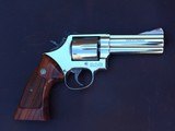 Scarce Smith & Wesson Nickel No-Dash 586 .357 Magnum - 2 of 17