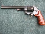 Smith&Wesson model 29-3 .44 mag 8 3/8" 99% - 5 of 6
