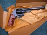 Smith&Wesson model 29-3 .44 mag 8 3/8" 99% - 1 of 6