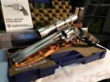 Smith & Wesson 629 Classic 8 3/8" Ported Barrel 44MAG with scope - 4 of 11