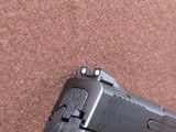 Smith & Wesson M&P 9 Shield 2.0 9mm 3
