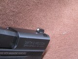 Smith & Wesson M&P 9 Shield 2.0 9mm 3