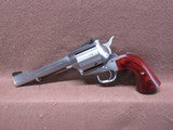 Like New Unfired Freedom Arms 1997 327 Federal 6 Shot SA 5.5