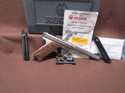 Ruger Mark II Target Competition 22 LR Semi 7 - Image 1 of 23