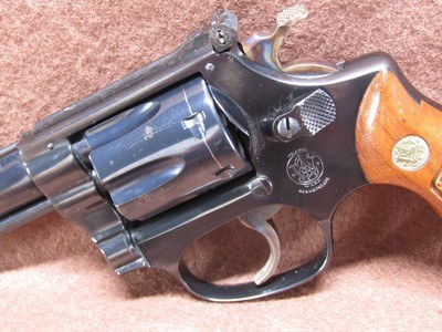 Smith & Wesson 34-1 22 LR 6 Shot DA/SA 4