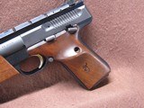 Browning Buck Mark Silhouette 22 LR Semi 10