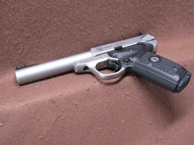 Smith & Wesson SW22 Victory 22 LR Semi 5.25