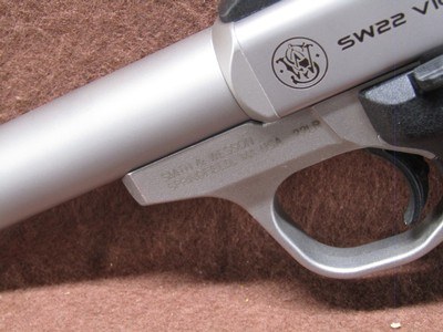 Smith & Wesson SW22 Victory 22 LR Semi 5.25