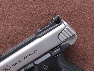 Smith & Wesson SW22 Victory 22 LR Semi 5.25