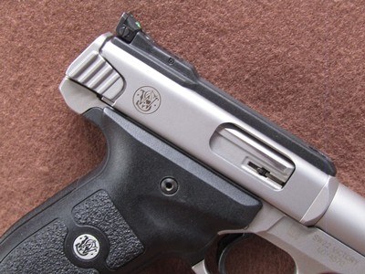 Smith & Wesson SW22 Victory 22 LR Semi 5.25