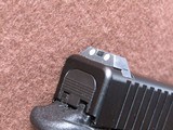 Like New Austria Glock 19 Gen 5 9mm Semi 4