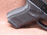 Like New Austria Glock 19 Gen 5 9mm Semi 4
