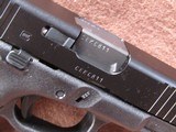 Like New Austria Glock 19 Gen 5 9mm Semi 4