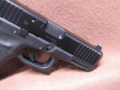 Like New Austria Glock 45 V 9 mm Semi 4