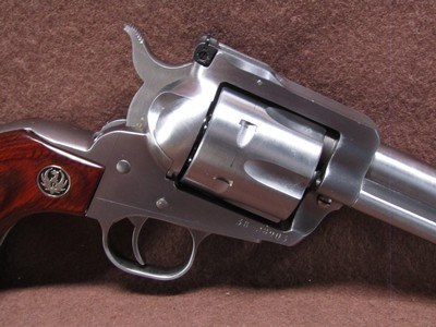 Like New Ruger New Model Blackhawk 357 Mag 6 Shot SA 6.5