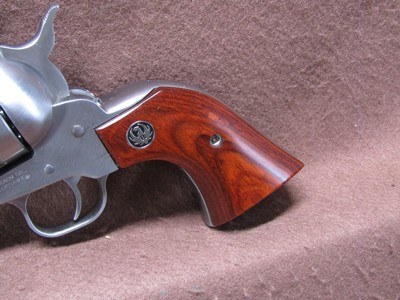 Like New Ruger New Model Blackhawk 357 Mag 6 Shot SA 6.5