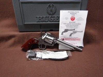 Like New Ruger New Model Blackhawk 357 Mag 6 Shot SA 6.5