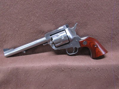 Like New Ruger New Model Blackhawk 357 Mag 6 Shot SA 6.5