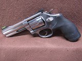 Smith & Wesson 617-6 22 LR 10 Shot DA/SA 4