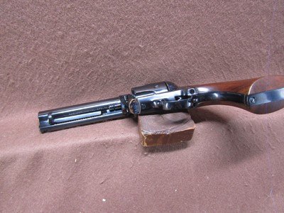 Very Nice F Lli Pietta Great Western II 45 LC 6 Shot SA 4.75