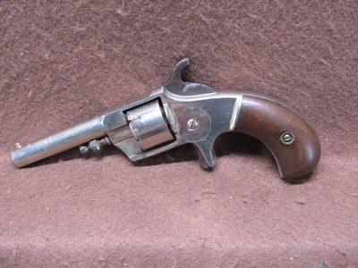 Antique Great Western 22 RF 7 Shot SA Spur Trigger 2.5
