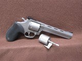 Like New Taurus Tracker 992 22 LR/WMR 9 Shot DA/SA 6.625
