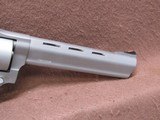 Like New Taurus Tracker 992 22 LR/WMR 9 Shot DA/SA 6.625
