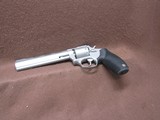 Like New Taurus Tracker 992 22 LR/WMR 9 Shot DA/SA 6.625
