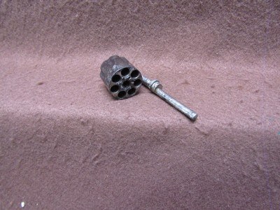 Antique Iver Johnson Defender 89 32 RF 5 Shot SA Spur 2.5
