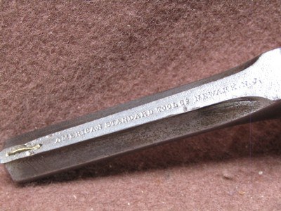Antique American Standard Manhattan 22 Short 7 Shot SA Spur 3.125