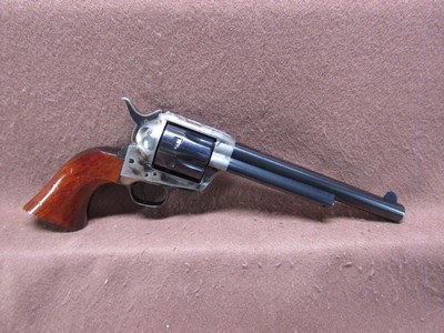Like New A Uberti New Dakota Army 45 LC 6 Shot SA 7.5