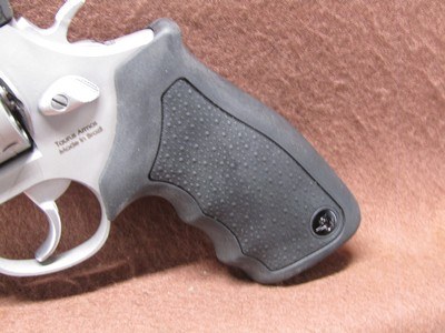 Like New Taurus 66 357 Mag 7 Shot DA/SA 6