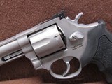 Like New Taurus 66 357 Mag 7 Shot DA/SA 6