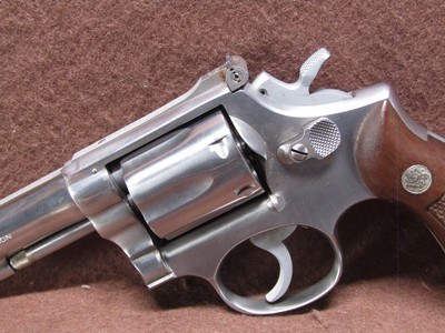 Smith & Wesson 67 No Dash 38 SPL 6 Shot DA/SA 4